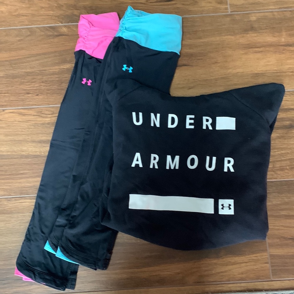 Girls sunder Armour bundle